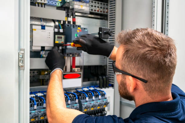 Best Circuit Breaker Repair  in Helper, UT